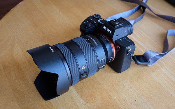 لنز سونی FE 24-105mm f/4 G OSS مانت FE
