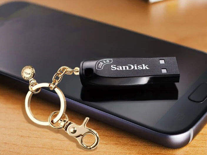 فلش مموری سن دیسک Sandisk ULTRA SHIFT CZ410 ظرفیت 32GB/نماکم