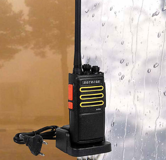 بیسیم موتوکام MOTOCOM MC 666 - مجاز/نماکم
