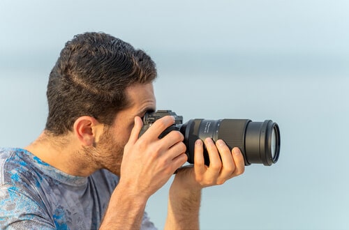 لنز تامرون Sony E ) 70-180mm f/2.8 Di III VC VXD G2 )/نماکم