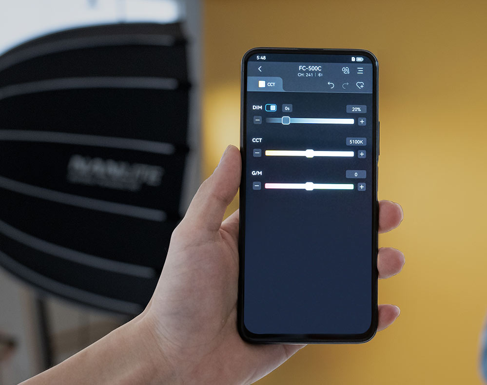 اسپات‌لایت LED تمام‌رنگ نانلایت FC500C RGB/نماکم