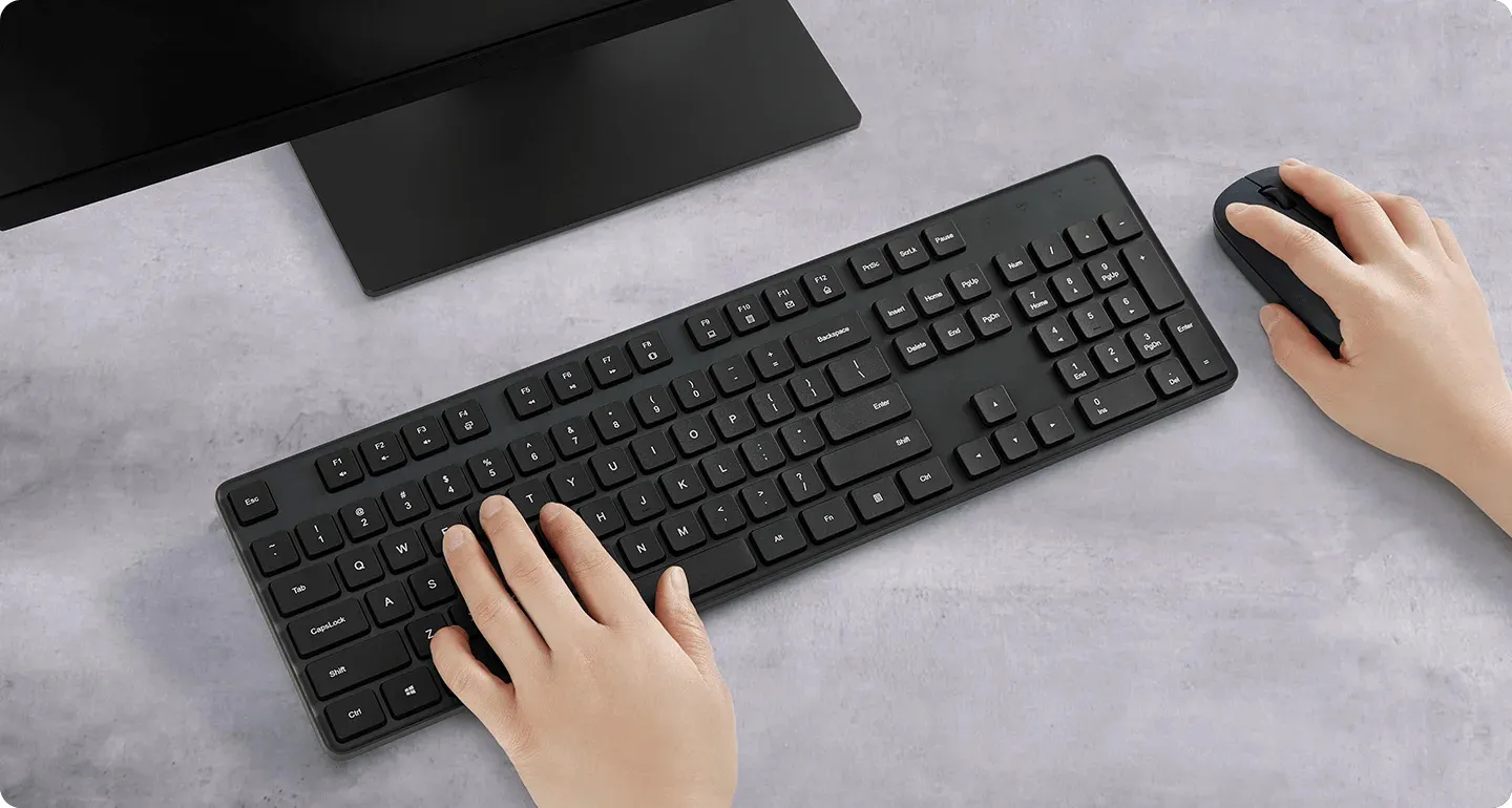 دارای 104 کلید