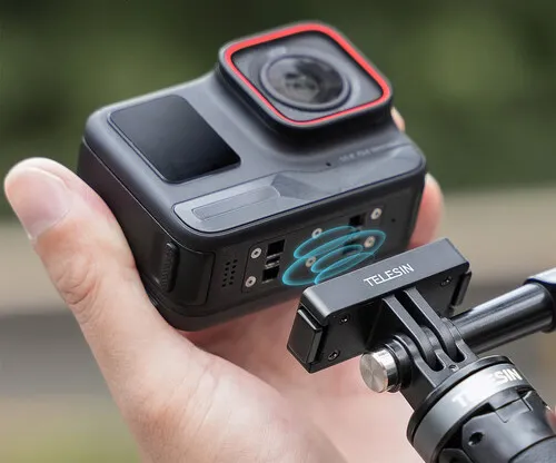 نصب مغناطیسی راحت با مانت مگنتی زیر دوربین اینستا360