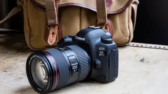 لنز کانن مدل EF 24-105mm f/4L IS USM - کارکرده